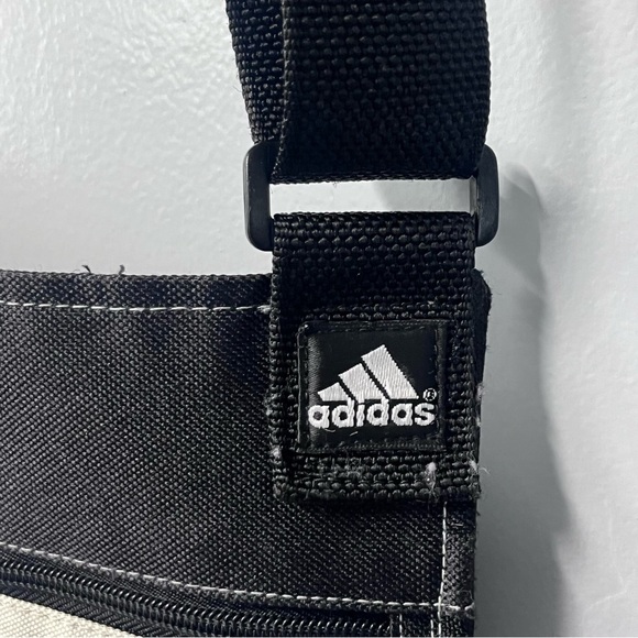vintage y2k adidas flat crossover messenger bag black 3 stripe adjustable - Picture 5 of 14